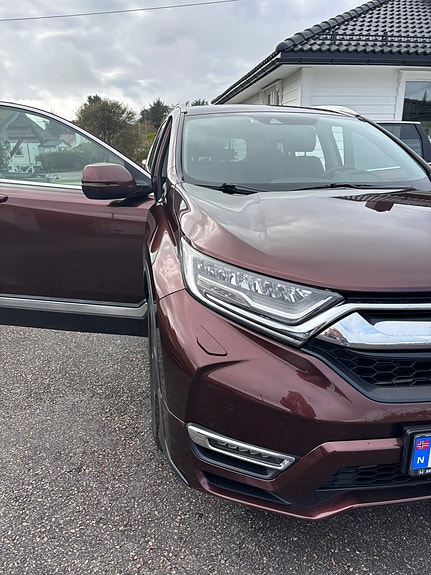 Honda CR-V 2 of 13