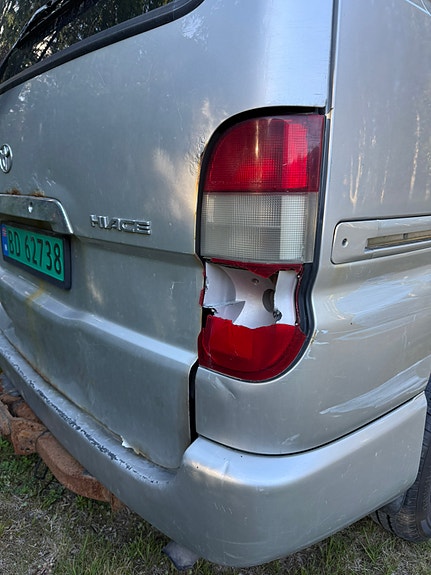 Toyota HiAce 3 of 13