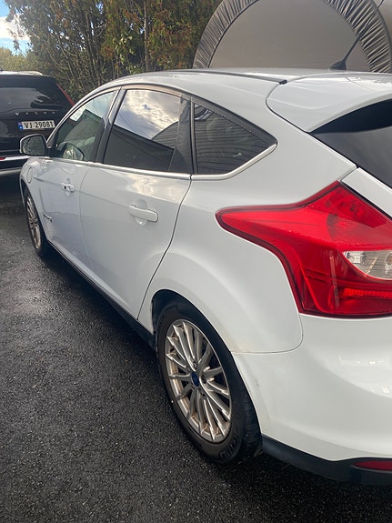 Ford Focus 8 of 19