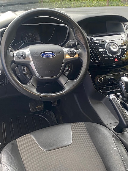 Ford Focus 13 of 19
