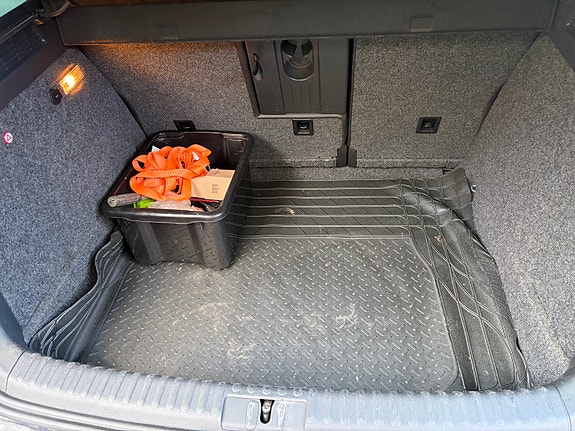 Volkswagen Tiguan 9 of 18