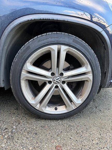 Volkswagen Tiguan 6 of 18