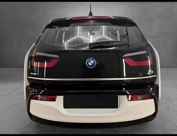 BMW i3 8 of 24