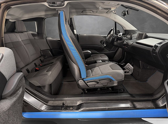 BMW i3 12 of 24
