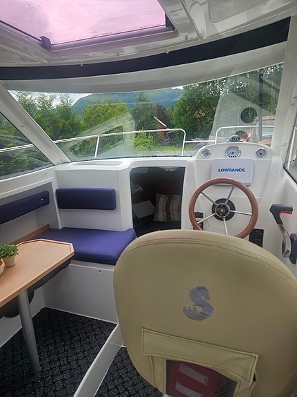 Beneteau 680 med henger 6 of 12