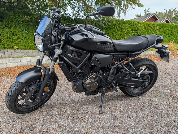 Yamaha XSR 700 2 of 13