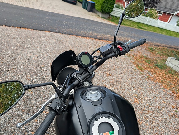 Yamaha XSR 700 8 of 13