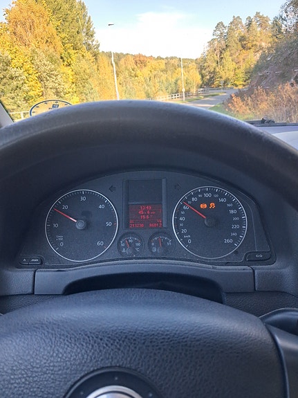 Volkswagen Golf Plus 2 of 7
