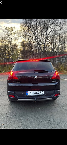 Peugeot 3008 4 of 9