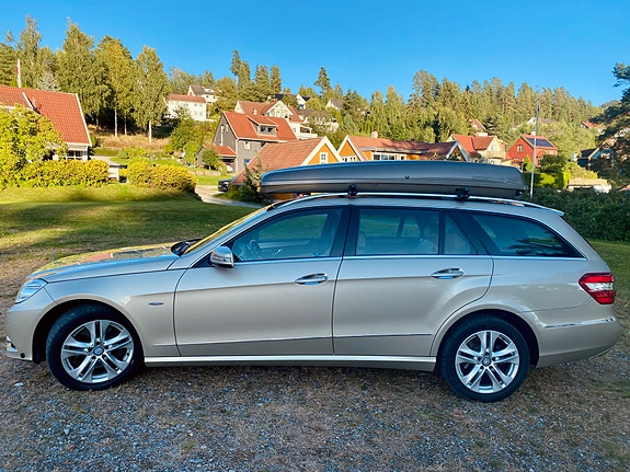 Mercedes-Benz E250 6 of 30