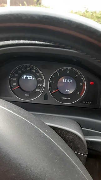Volvo V70 17 of 24