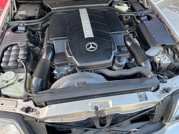 Mercedes-Benz SL500 13 of 15