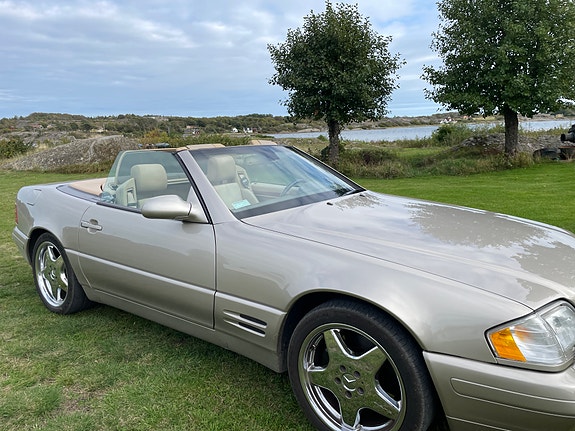 Mercedes-Benz SL500 5 of 15