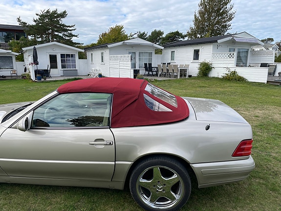 Mercedes-Benz SL500 8 of 15
