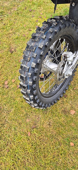 Husqvarna FE 250 4 of 17