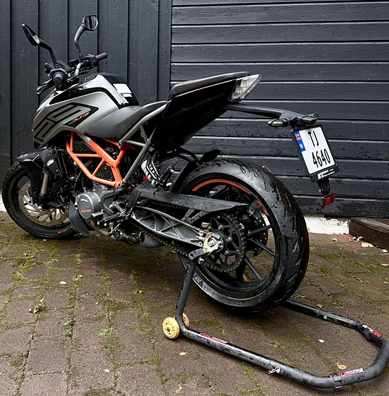 KTM 125 Duke 6 of 15