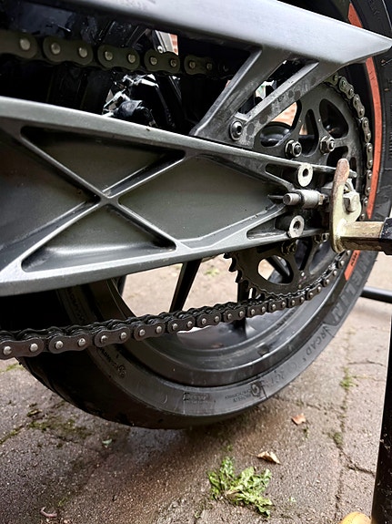KTM 125 Duke 11 of 15