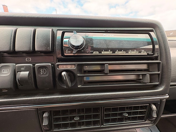 Volkswagen Golf II 12 of 15