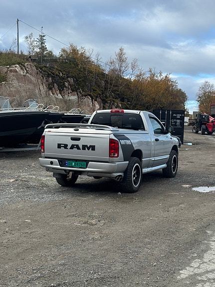 Dodge RAM 19 of 22