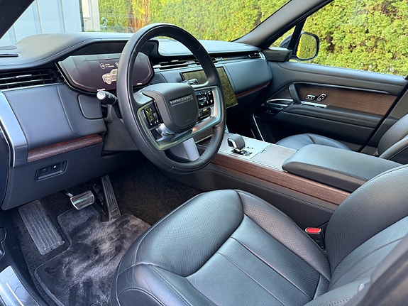 Land Rover Range Rover 15 of 20