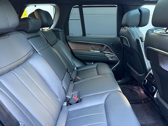 Land Rover Range Rover 14 of 20