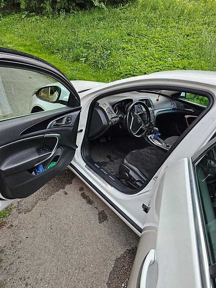Opel Insignia 6 of 10