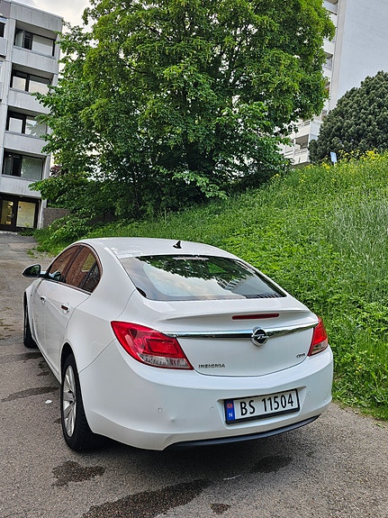 Opel Insignia 9 of 10