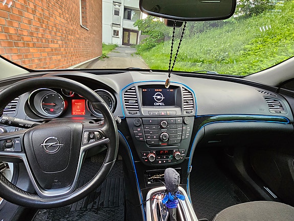 Opel Insignia 3 of 10