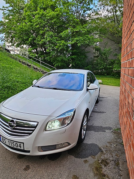 Opel Insignia 4 of 10