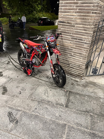 Beta RR 125 Motard 2 of 9