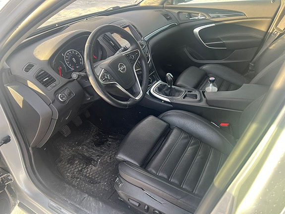 Opel Insignia 10 of 11