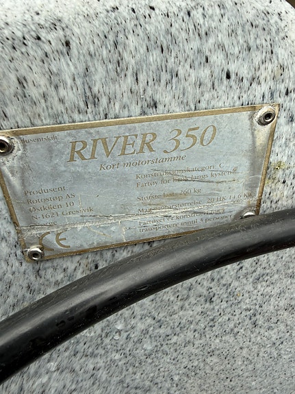 River 350XR med Yamaha 2012 selges 10 of 10