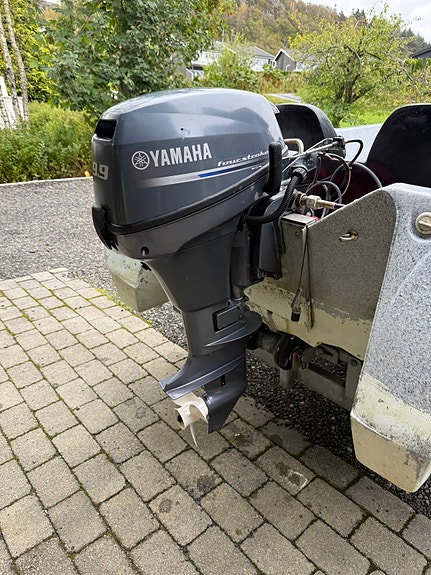 River 350XR med Yamaha 2012 selges 3 of 10