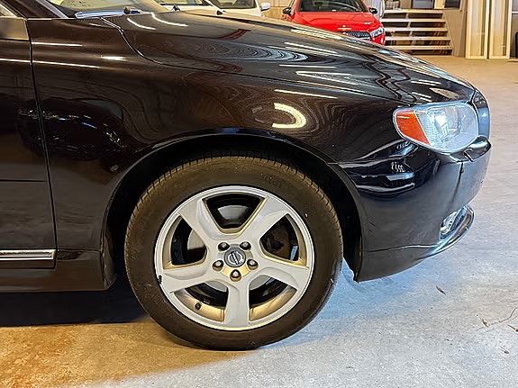 Volvo S80 5 of 15