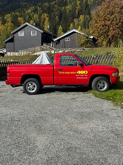 Dodge RAM 27 of 30