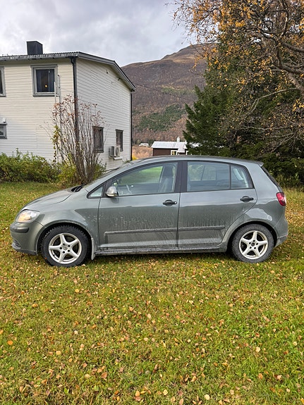 Volkswagen Golf Plus 3 of 19