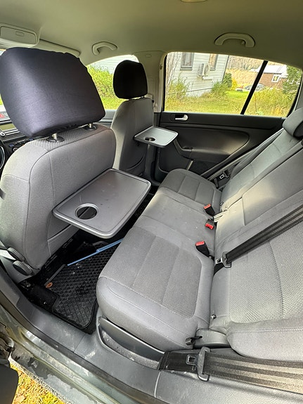 Volkswagen Golf Plus 11 of 19