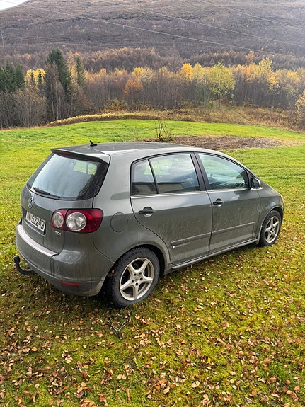 Volkswagen Golf Plus 13 of 19