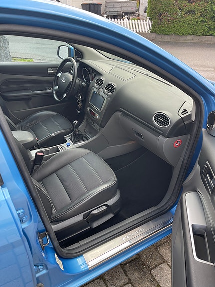 Ford Focus 21 of 30