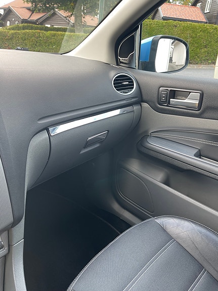 Ford Focus 19 of 30