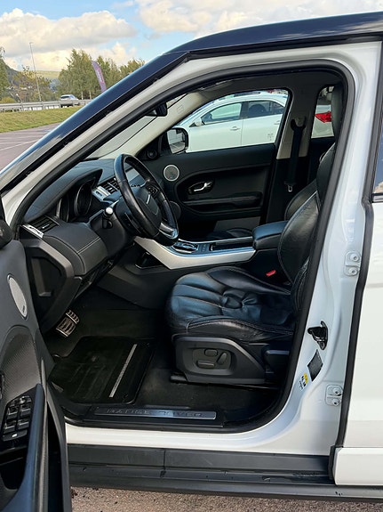 Land Rover Range Rover 9 of 28