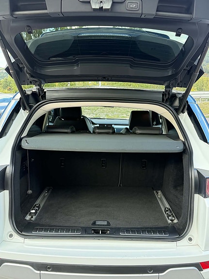 Land Rover Range Rover 7 of 28
