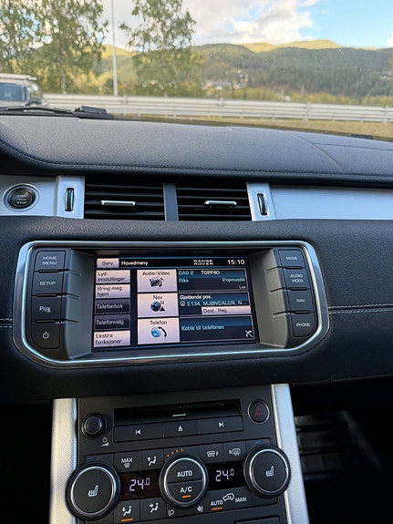 Land Rover Range Rover 18 of 28
