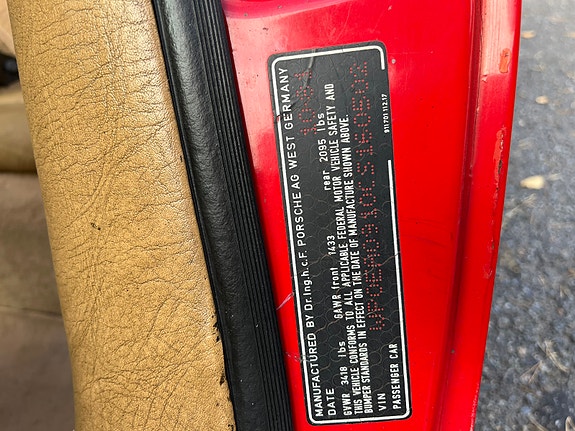 Porsche 911 21 of 30
