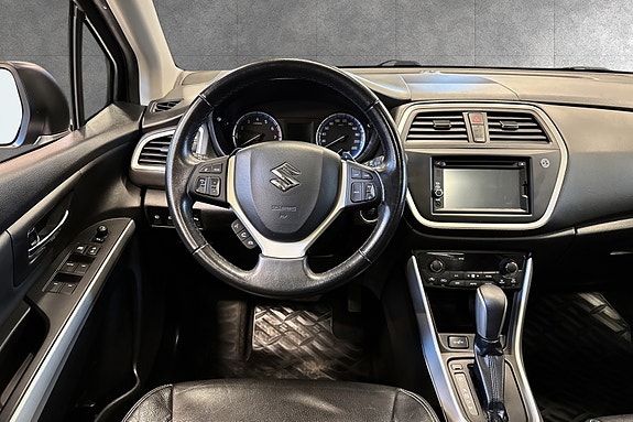 Suzuki SX4 S-Cross 12 of 25