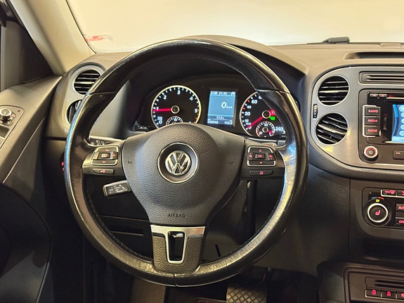 Volkswagen Tiguan 18 of 24
