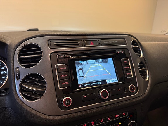 Volkswagen Tiguan 22 of 24