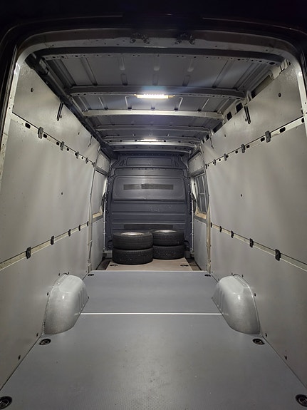 Mercedes-Benz Sprinter 316 12 of 16