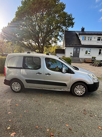 Citroen Berlingo 2 of 30