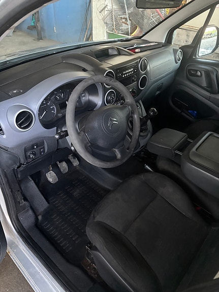 Citroen Berlingo 5 of 30